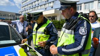 МВР скочи срещу врътка на шофьорите за електронния фиш 