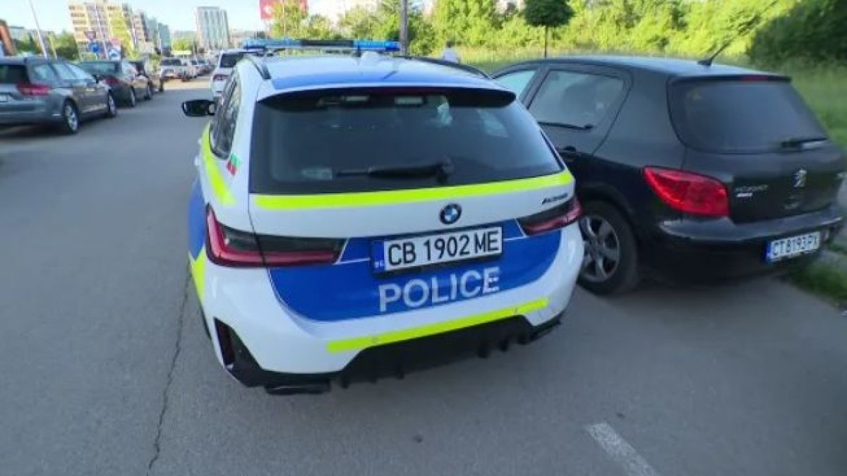 Жена излезе от ареста, вдигна 200 км/ч и се разби след гонка с полицията