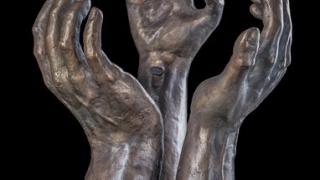 Българите бедни ли? Нашенец даде четвърт милион лева за бутилка уиски 