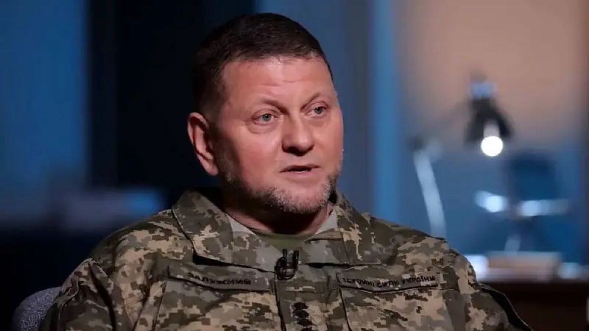 Украински политолог разгада бъдещето на Залужни, каза защо не отива в Лондон 