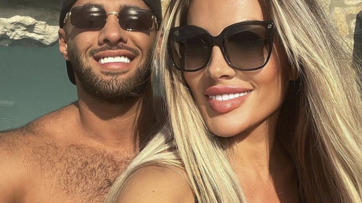 Русата Златка се пусна от Гърция с новия си мъж и двете деца СНИМКА 18+