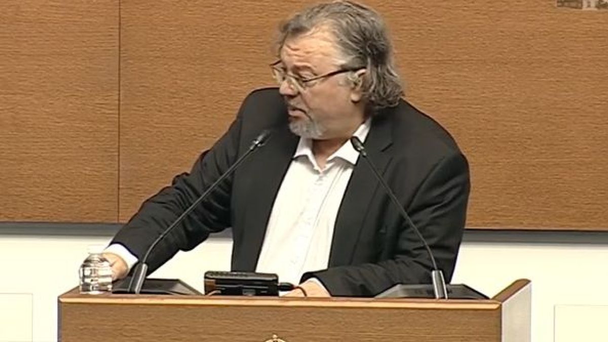 Грозен скандал в парламента заради Христо Иванов, вече е аут! СНИМКИ