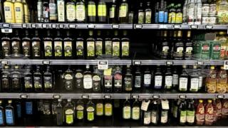 В Испания хвърлят капи до небето, махат ДДС-то на продукт, с който и ние се глезим