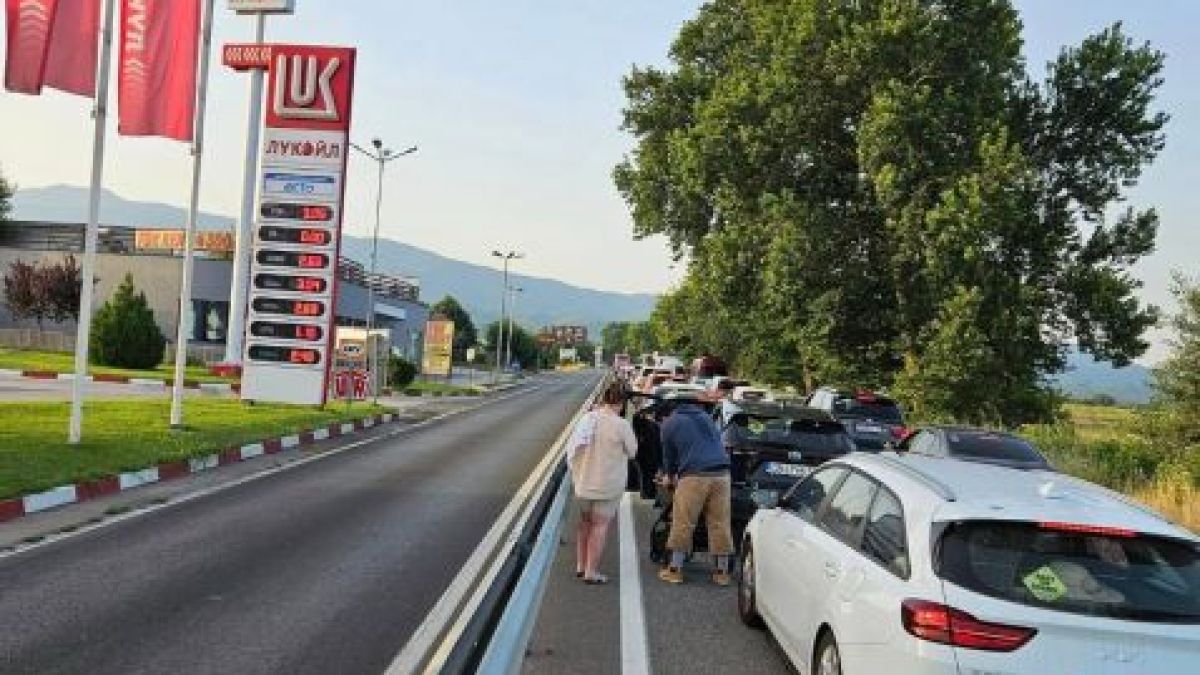 Адът на границата с Гърция няма край! Драмата започва отдалече СНИМКИ