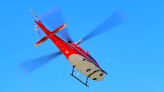 Вдигнаха по спешност въздушната линейка заради 27 г. мъж