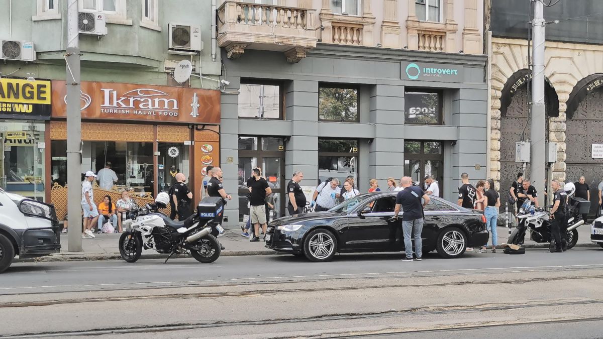 Зрелищен арест в центъра на София, ври от полиция СНИМКИ