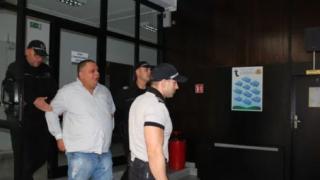 Щракнаха белезниците на свирепия сводник Марто Дебелия, в дома му откриха... 