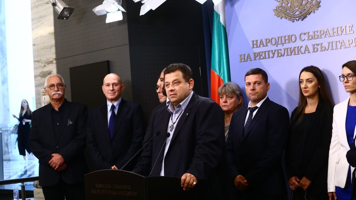 Нова драма във "Величие": Николай Марков скочи на Ивелин Михайлов СНИМКИ