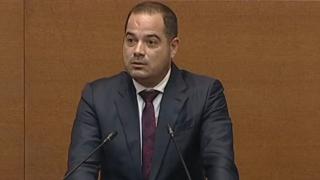 Пълен цирк с Лена Бориславова и Бойко Рашков в парламента