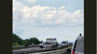 Извънредна ситуация на Северната тангента в София, полиция, пожарна и линейки хвърчат 