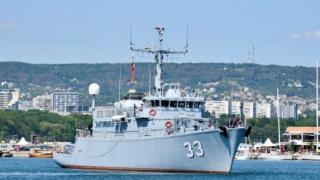 Пратихме кораб "Струма" в Черно море, чака го тежка мисия, свързана с войната