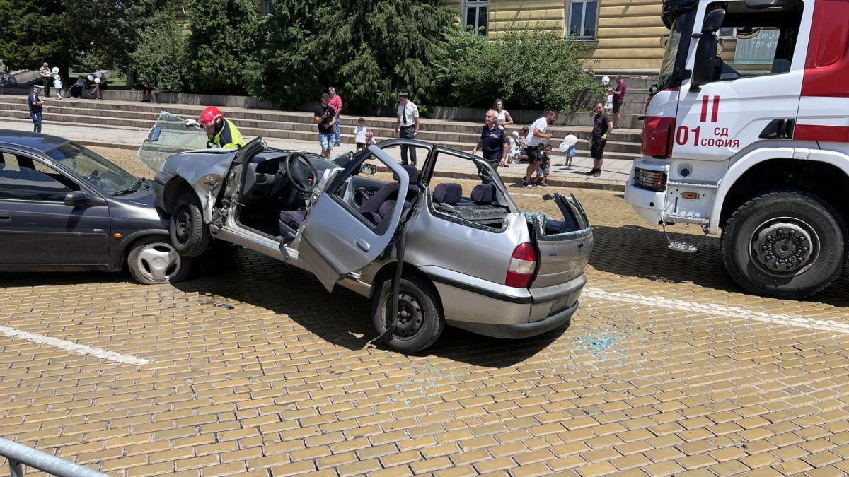 Безпрецедентен ужас на жълтите павета в София! Зрелищна СНИМКА