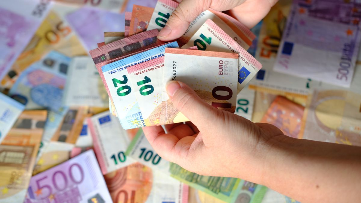 Икономист разби всички мечти за еврото