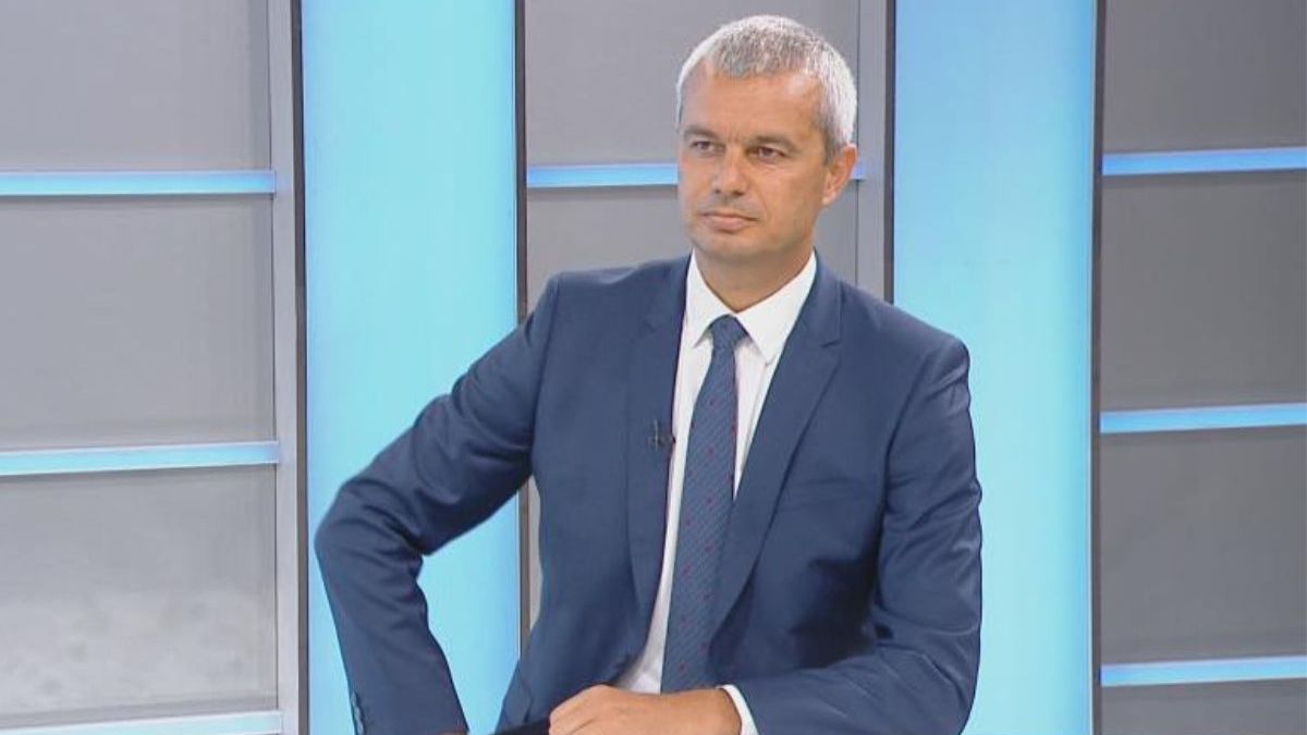 Костадинов изненада всички, показа първата копейка СНИМКА