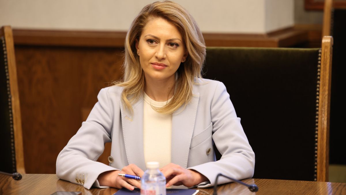 Партиен номер, един от ГЕРБ-СДС предаде Рая Назарян