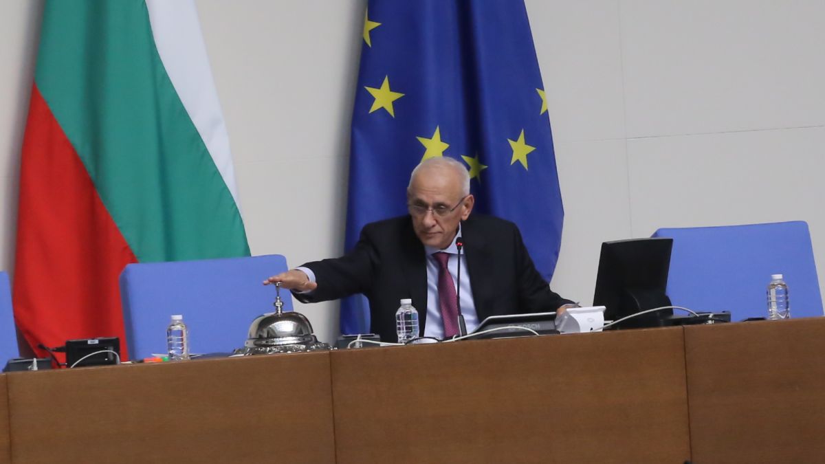 Падна нечуван рекорд заради избора на шеф на НС, изплува нестандартно предложение ВИДЕО