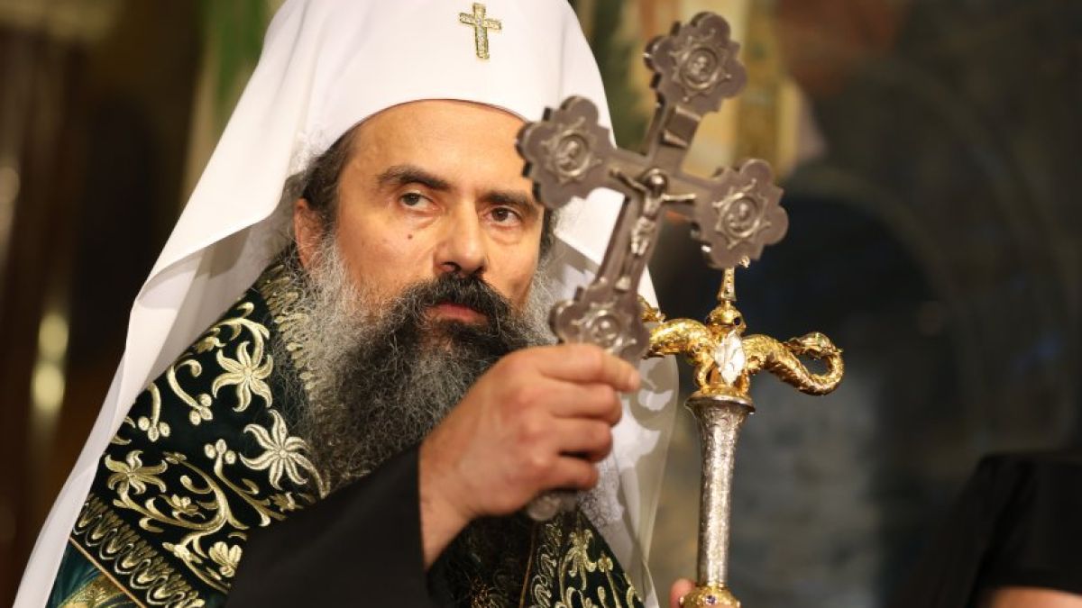 След духовния избор: Първа литургия ще отслужи новият български патриарх Даниил