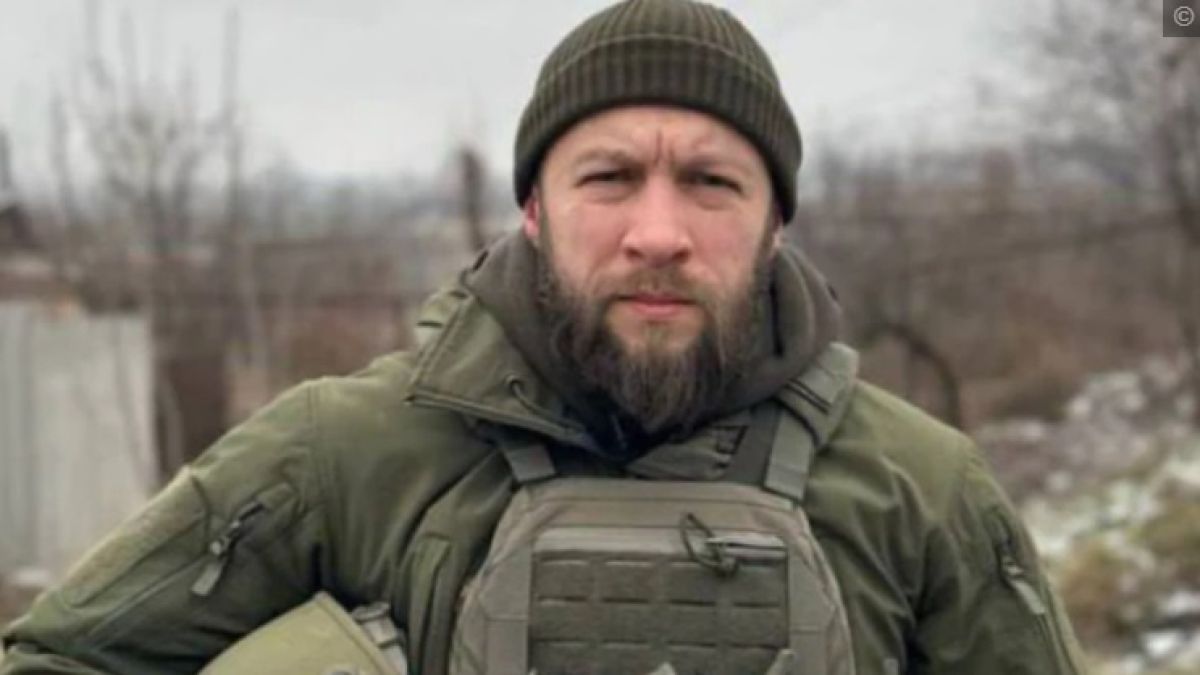 Командир от "Азов" призова: Трябва да унищожим бесните руски кучета!