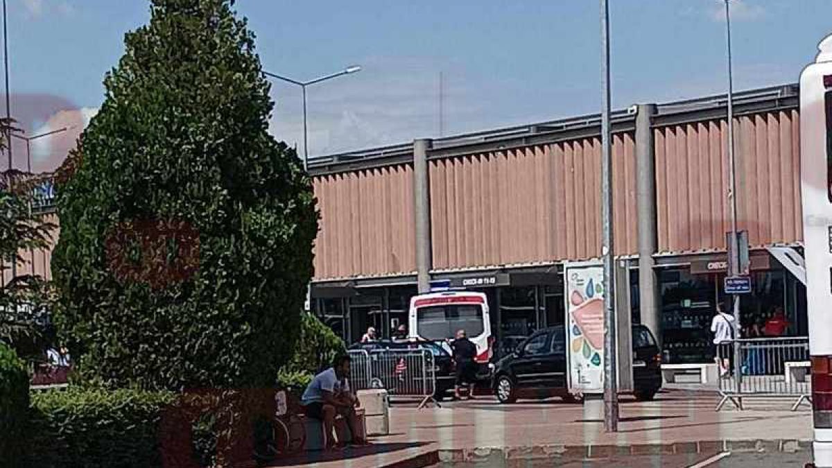 Извънредна ситуация на Летище-Бургас с полумъртви съпрузи СНИМКИ