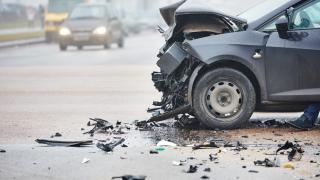 Сигнал до БЛИЦ: Автомеле на пъпа на София с пострадало дете, шофьор на BMW бяга като заек
