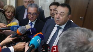 ДПС поиска освобождаването на подуправителя на НЗОК