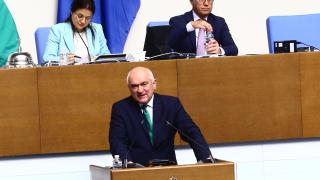 След часове на Главчев няма да му е лесно, екшънът е гарантиран