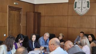 Сарафов, здравният министър, медици и магистрати набелязаха мерки за бързото разрешаване на проблема с аутопсиите
