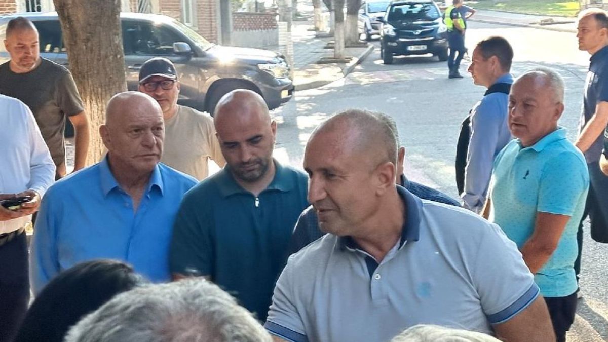 Политоложка разкри какъв Франкенщайн ще роди съюзът между Радев и Доган 