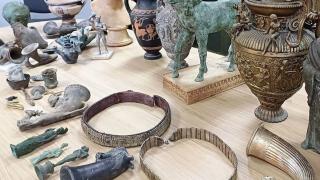 Археолог разкри какви са крадените находки, намерени от ГДБОП СНИМКИ