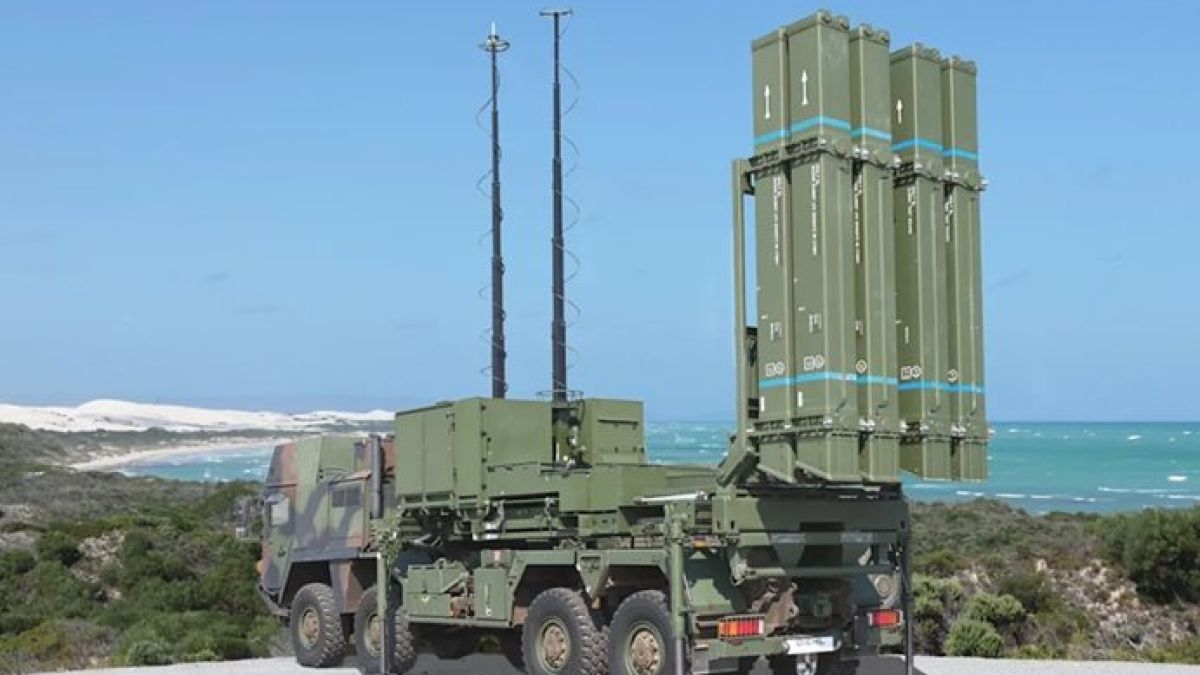Германия стяга турския фланг на НАТО със 150 военни и ПВО батарея