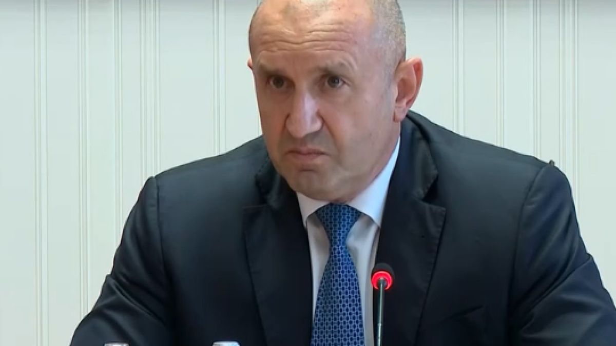 Президентът се обърна към главния виновник, към него е хвърлил спасителния пояс 