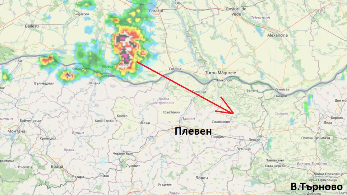 Синоптици алармират: Тази част на България да се готви за адска буря КАРТИ 