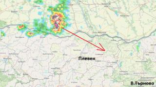 Синоптици алармират: Тази част на България да се готви за адска буря КАРТИ 