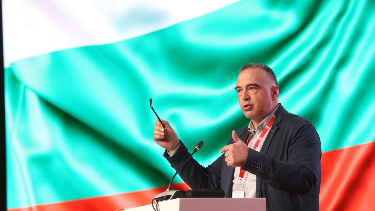 Антон Кутев изненада всички: Каза кога Радев обявява партията си