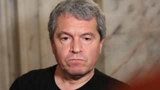 Тошко Йорданов бесен: "Възраждане" и ПП на Петков се прехласват по Цветан Василев, разчекна ги за "нездравата глупотевина" БЛИЦ Live