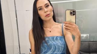Маги Джанаварова пръска луд сексапил на морето СНИМКИ 18+