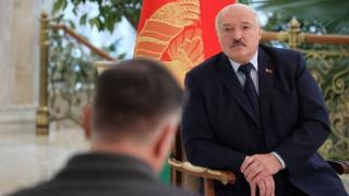 Военният министър на Беларус предупреди Лукашенко за голяма опасност на границата с Украйна 