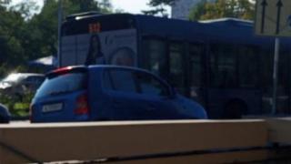 Кошмарен инцидент с автобус от градския транспорт в Бургас СНИМКИ