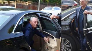 4 от лимузините на Вълка са в Сарая на Доган