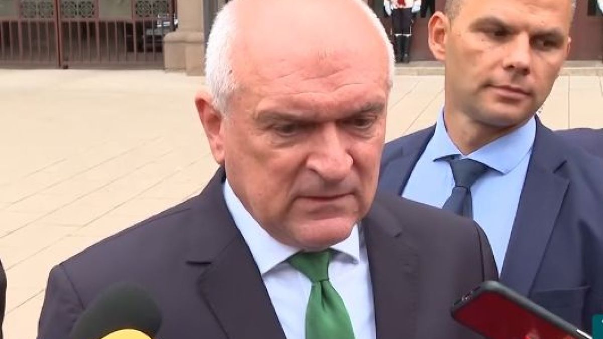 Главчев с пикантерия след срещата с Радев, намесен е МВР шефът СНИМКИ