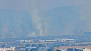 Огнен ад на хвърлей от София, ето какво гори ВИДЕО