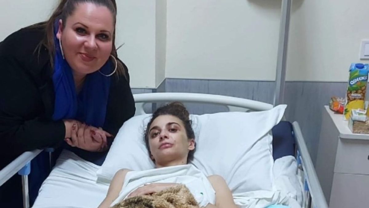 Жестоко пребитата в Пловдив Ванеса проходи, а изродът Цветомир...