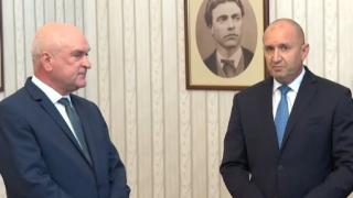 Условия без край: Радев размаха пръст на премиера, постави му важни задачи БЛИЦ Live