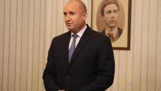 Радев сложи подписа си под важен указ