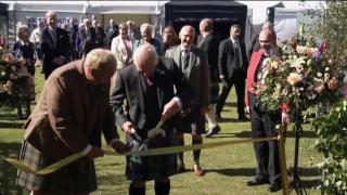 Засечка: Чарлз с голям гаф в Шотландия, наложи се да се намеси... СНИМКА