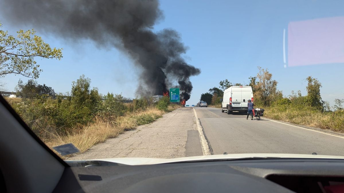 Смразяващи подробности за ужаса на АМ "Тракия", герой спасява шофьори СНИМКИ 18+ 