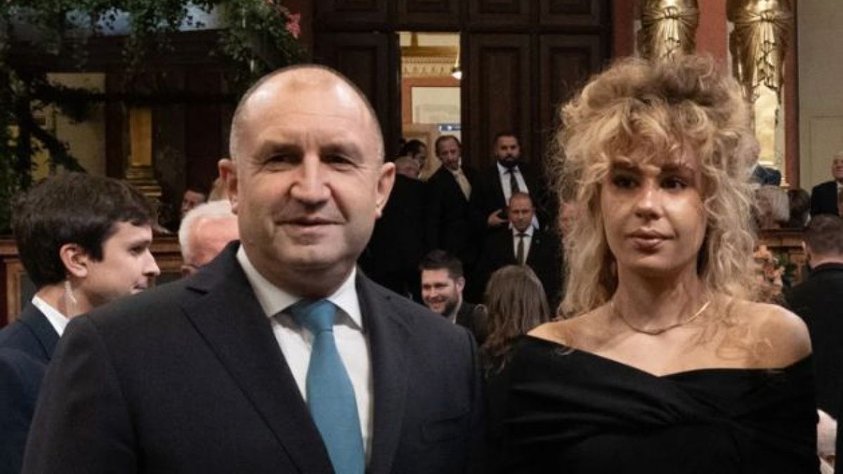Щерката на президента Радев стяга куфарите, чака я нещо голямо 