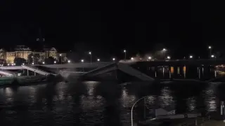 Мостът в Дрезден се срути отново - ВИДЕО го засне 