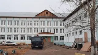 Загрявка за физическо в Сибир: Руски ученик помля с чук 3 съученици