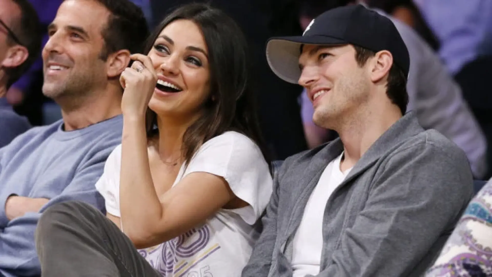 Звездопад в Холивуд: Поредна обичана двойка се разпада пред очите ни